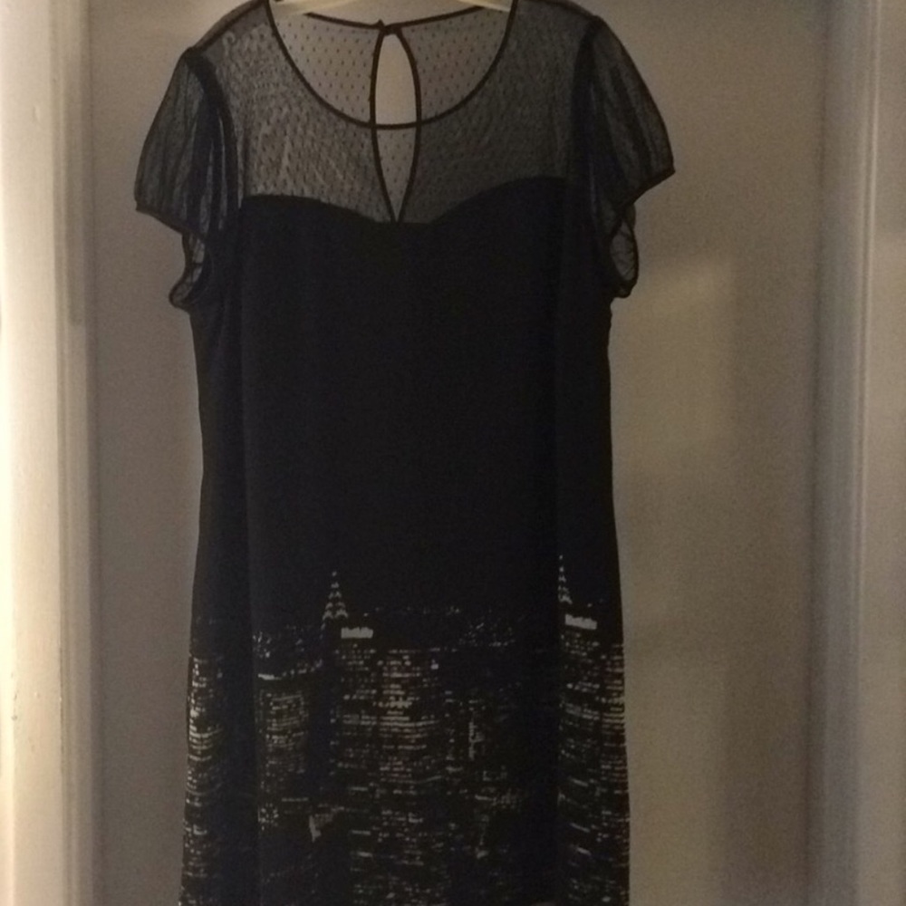 Very cute City scape dress